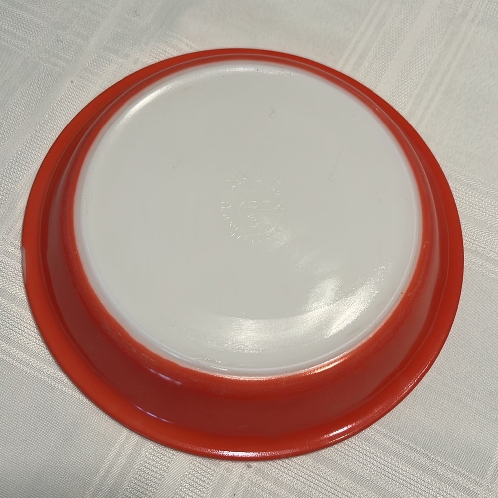 Pyrex Oven Ware 8 1/2” Milkglass Pink Pie Dish